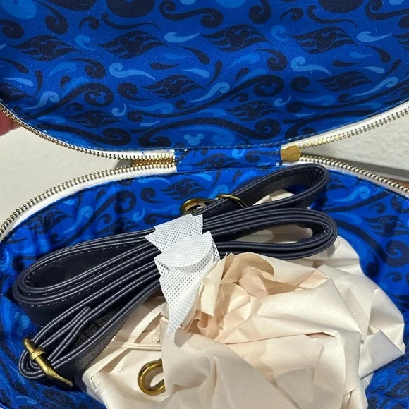 NWT Disney Cruise Line Cruise Ship Loungefly Crossbody Rare! - Picture 7 of 7